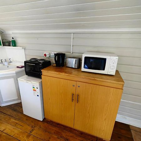 Swiss Cottage Guest House ケープタウン エクステリア 写真